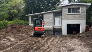 Prévenir l'affaissement des entrées à Boucherville : L'importance d'une fondation solide